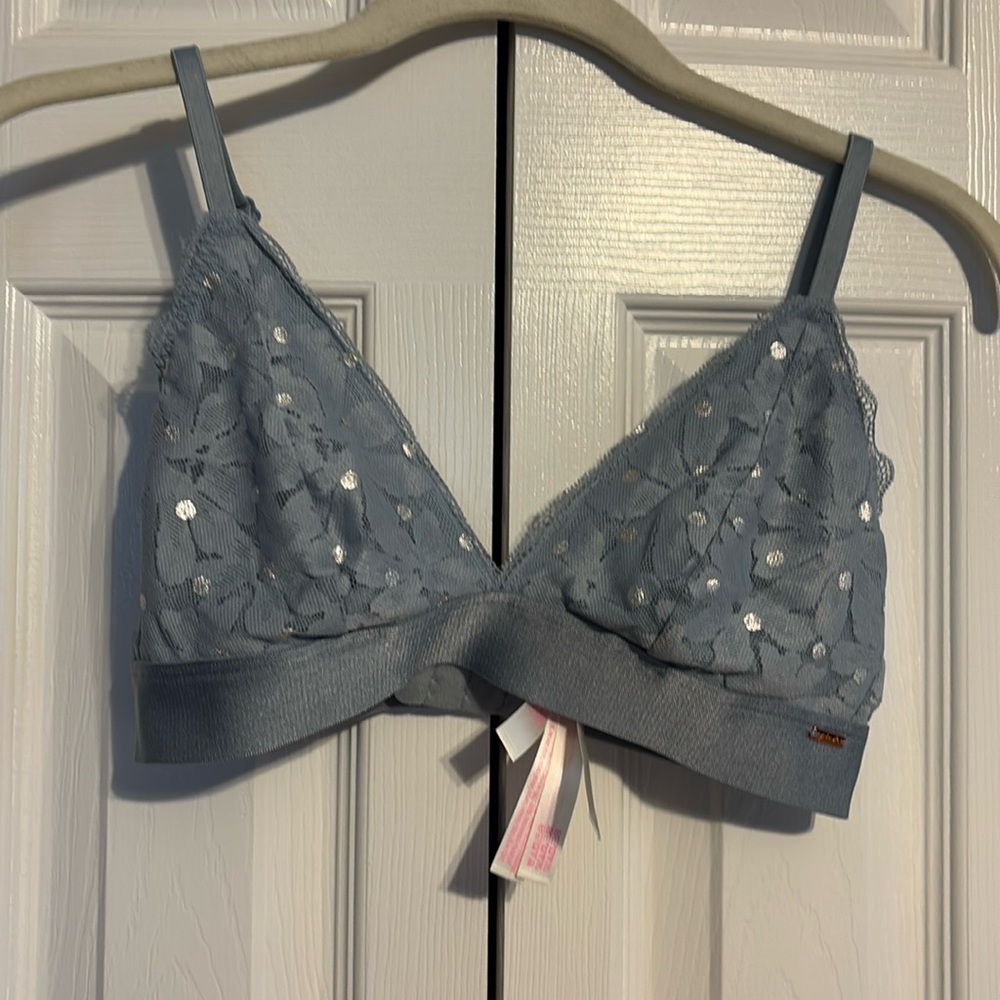 PINK Victoria's Secret Blue Lace Bralette size small NWOT